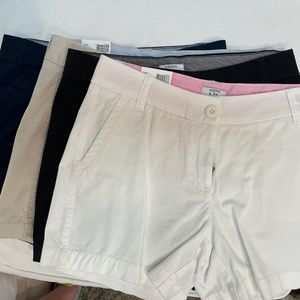 Crown and Ivy short bundle